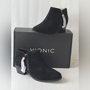 Vionic Black Suede Booties Shyanne Boot Sz 8.5 New with Box